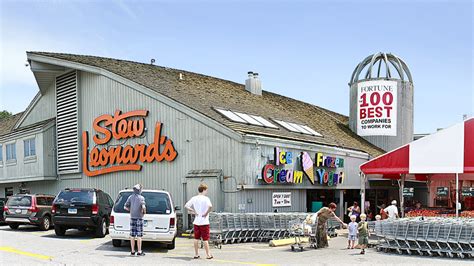 Stew leonard's norwalk - Stew Leonard's history can be traced back to the early 1920s, when Charles Leo Leonard started Clover Farms Dairy in Norwalk, Connecticut. It was a state-of-the-art dairy by the standards of the time - with a pasteurizing and bottling plant, and later on, fresh milk delivered daily by trucks that had plastic cows on the front that "mooed" for ...